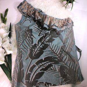 ❤️5/$25 Banana Republic Tropical Ruffle‎ One Shoulder Top